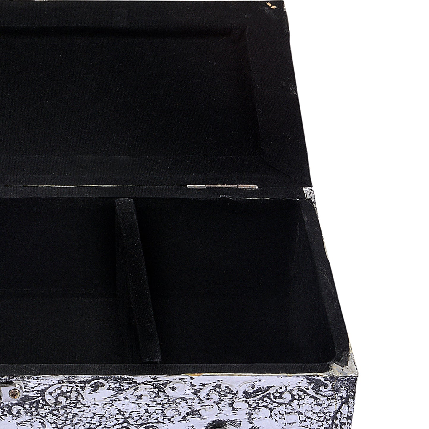 Hand-Made Aluminium Foil Jewelry Box