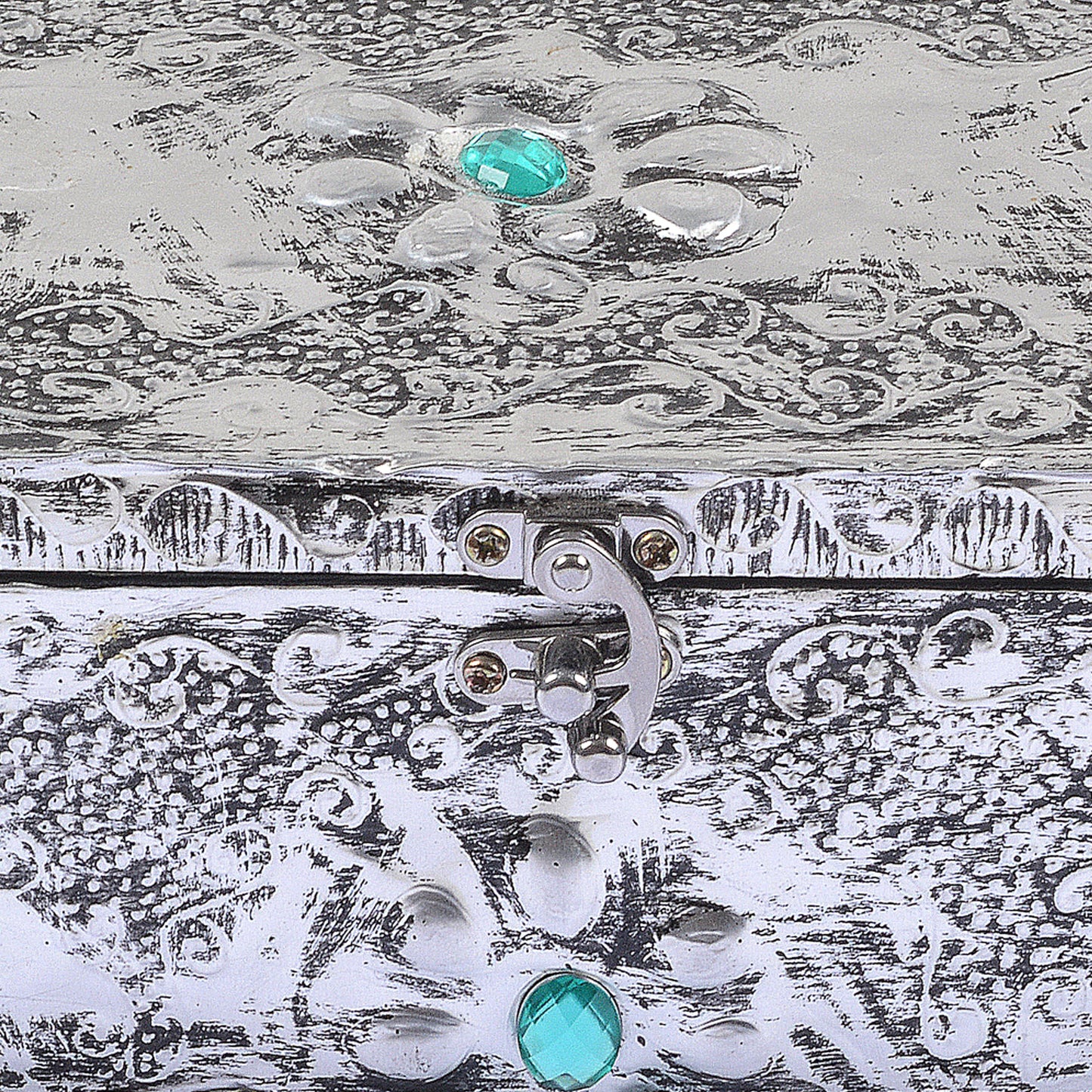 Hand-Made Aluminium Foil Jewelry Box