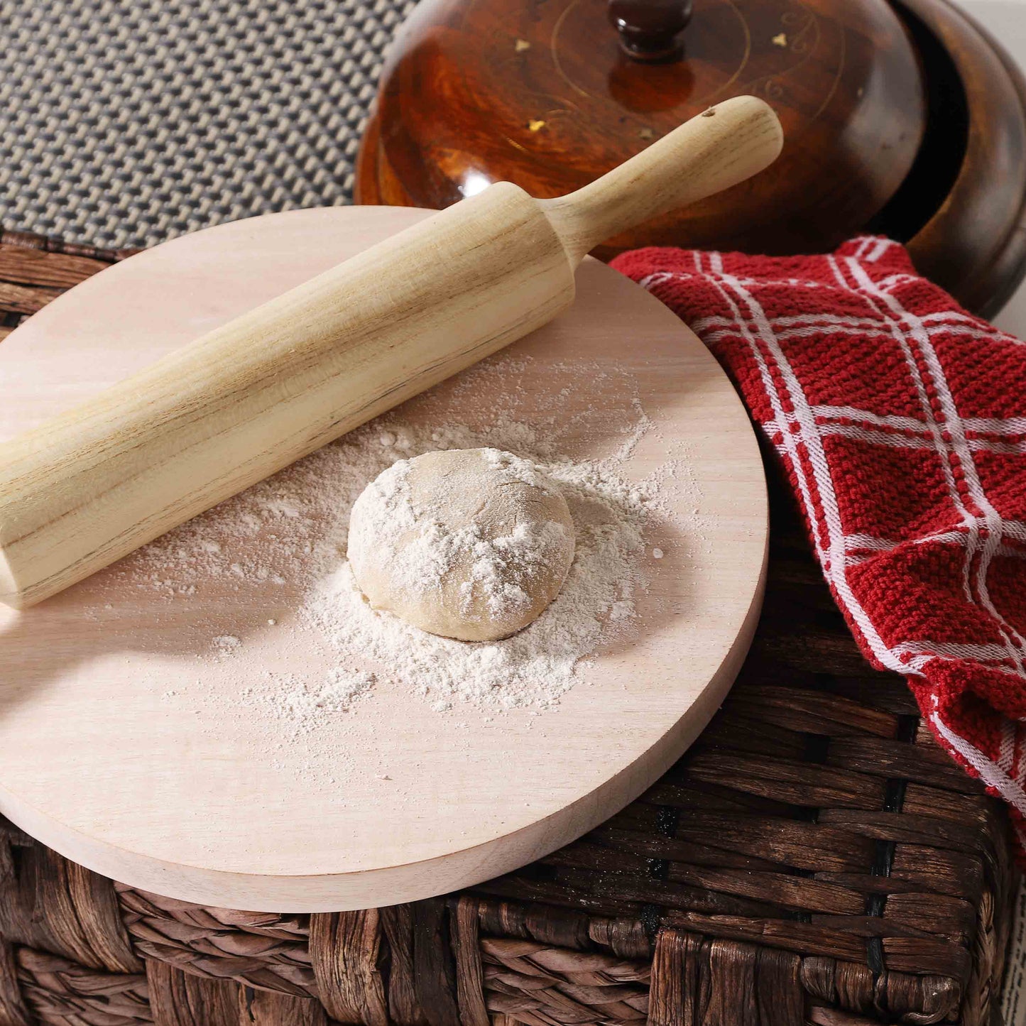 Wooden Rolling Pin & Board