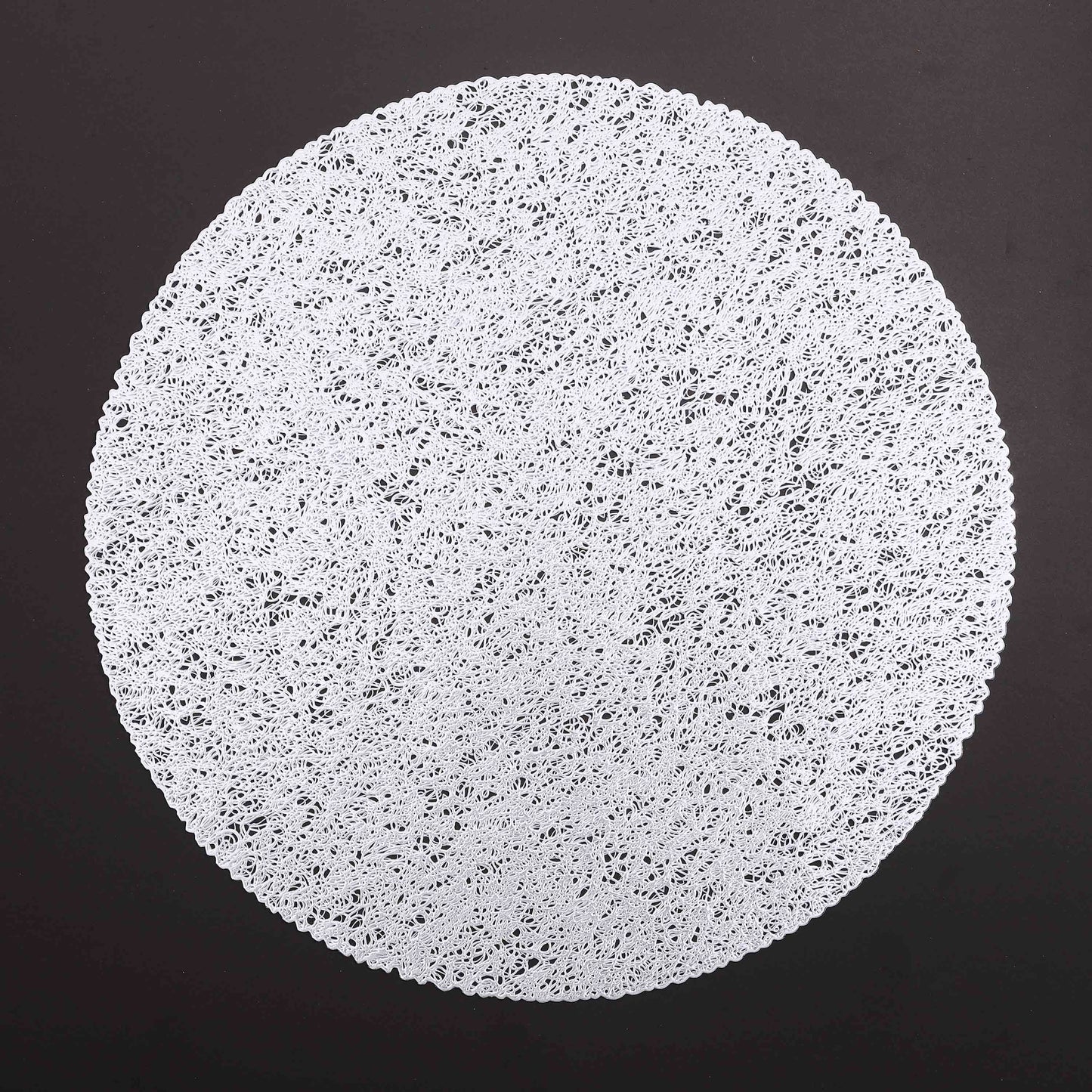 Silver tangled round place mat (set of 2)
