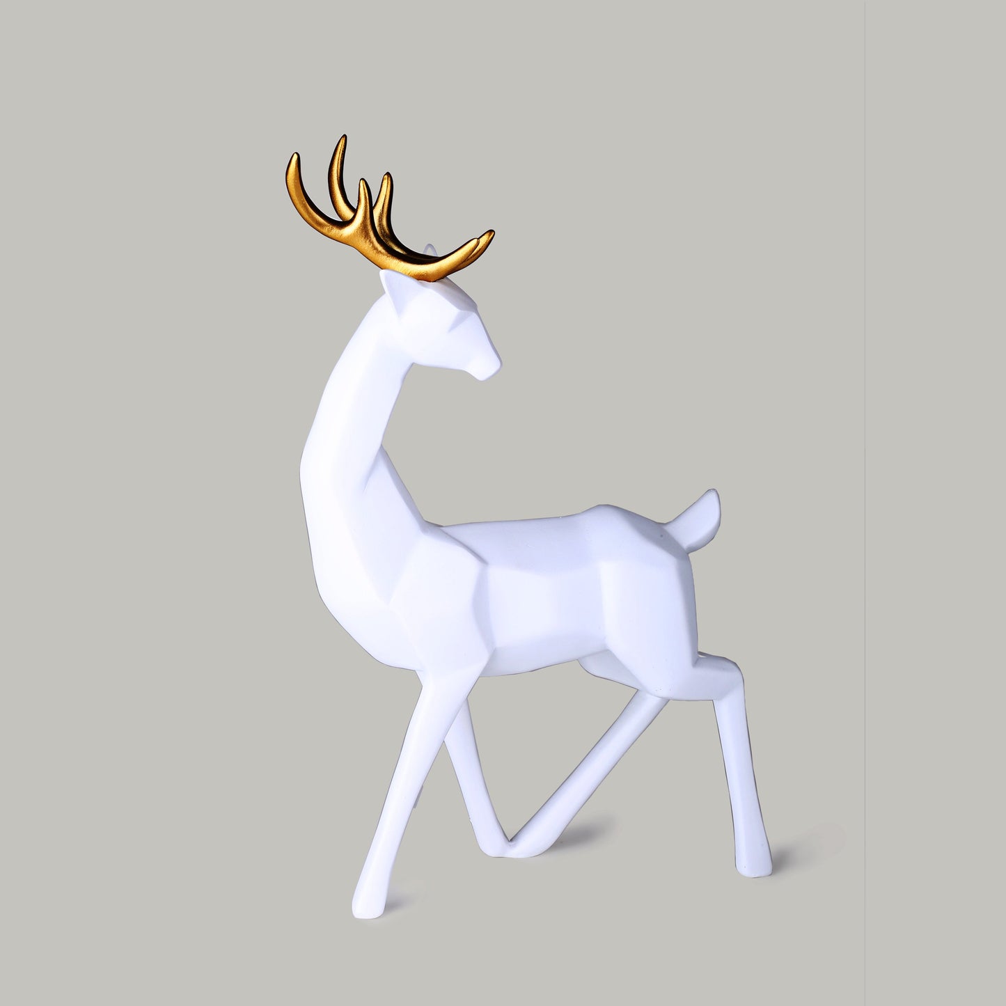 Modern Creative Deer Figurines (White)