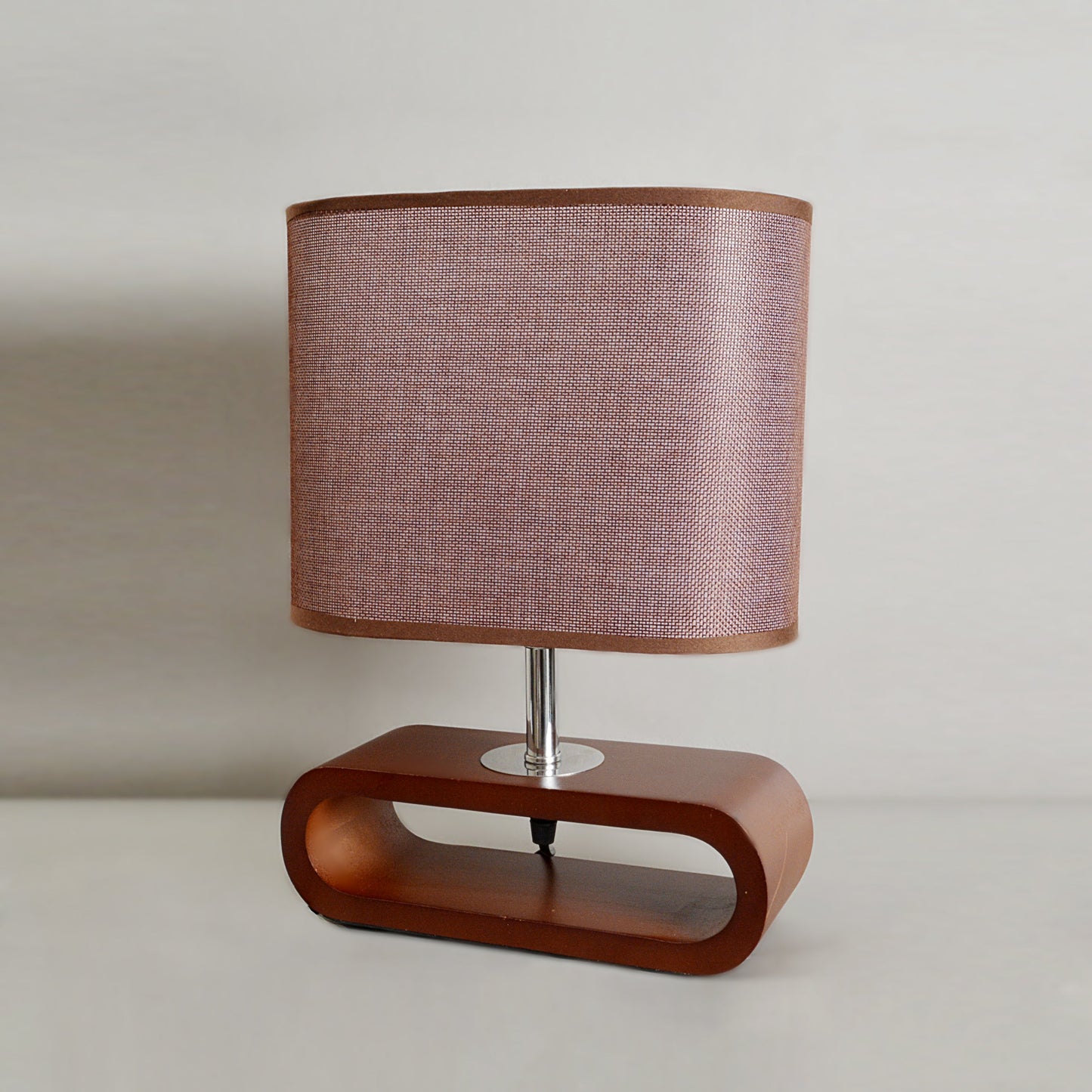 Lamp With Hollow Base