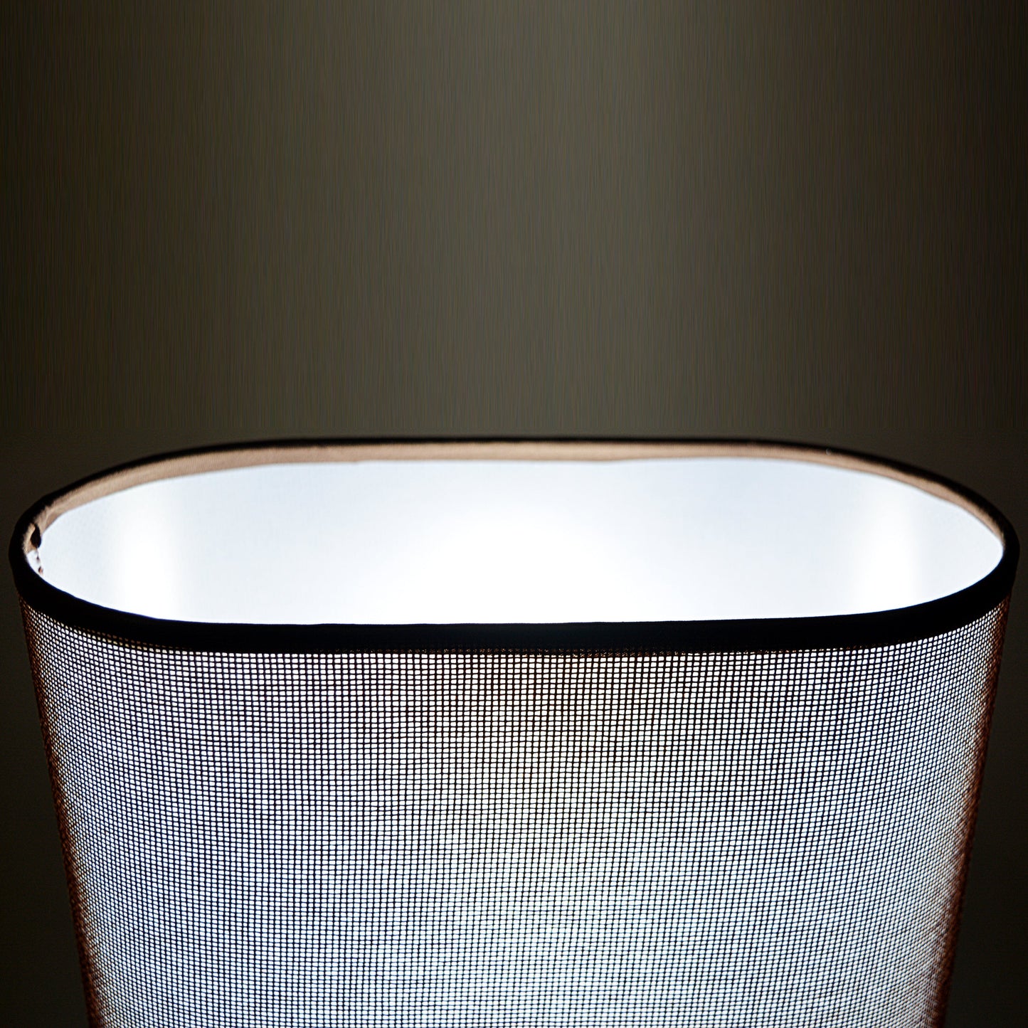 Lamp With Hollow Base