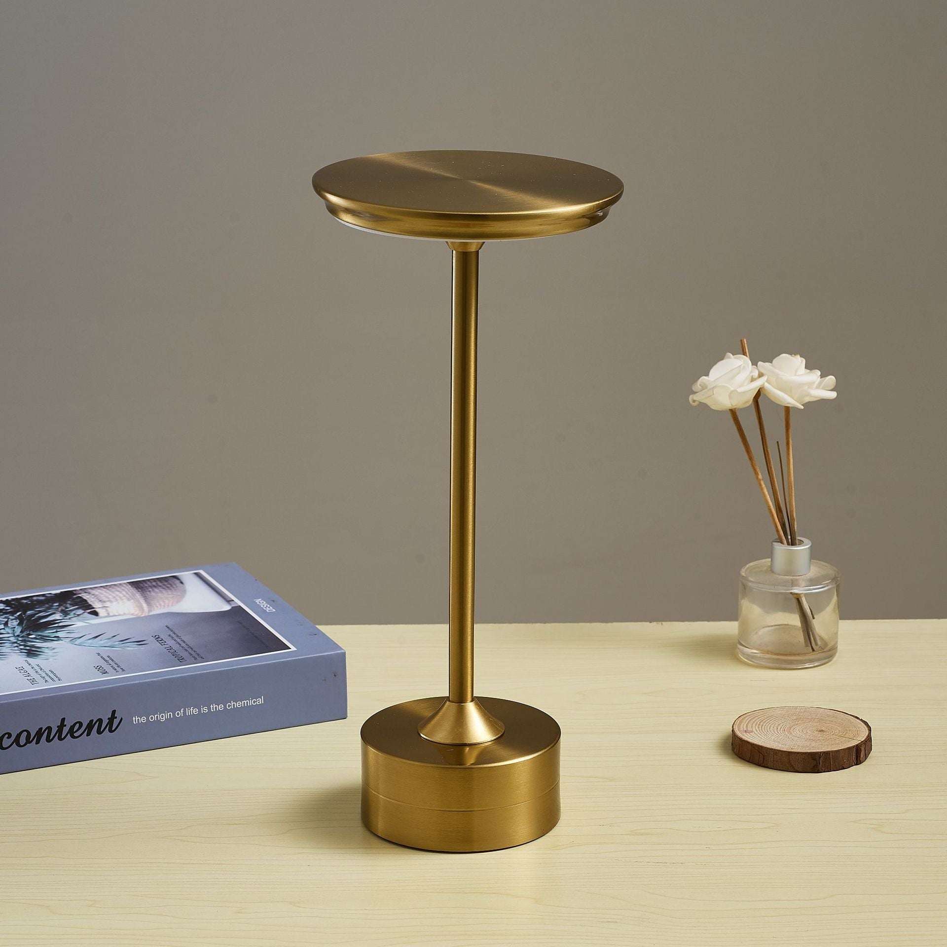 Noro LED Table Lamp