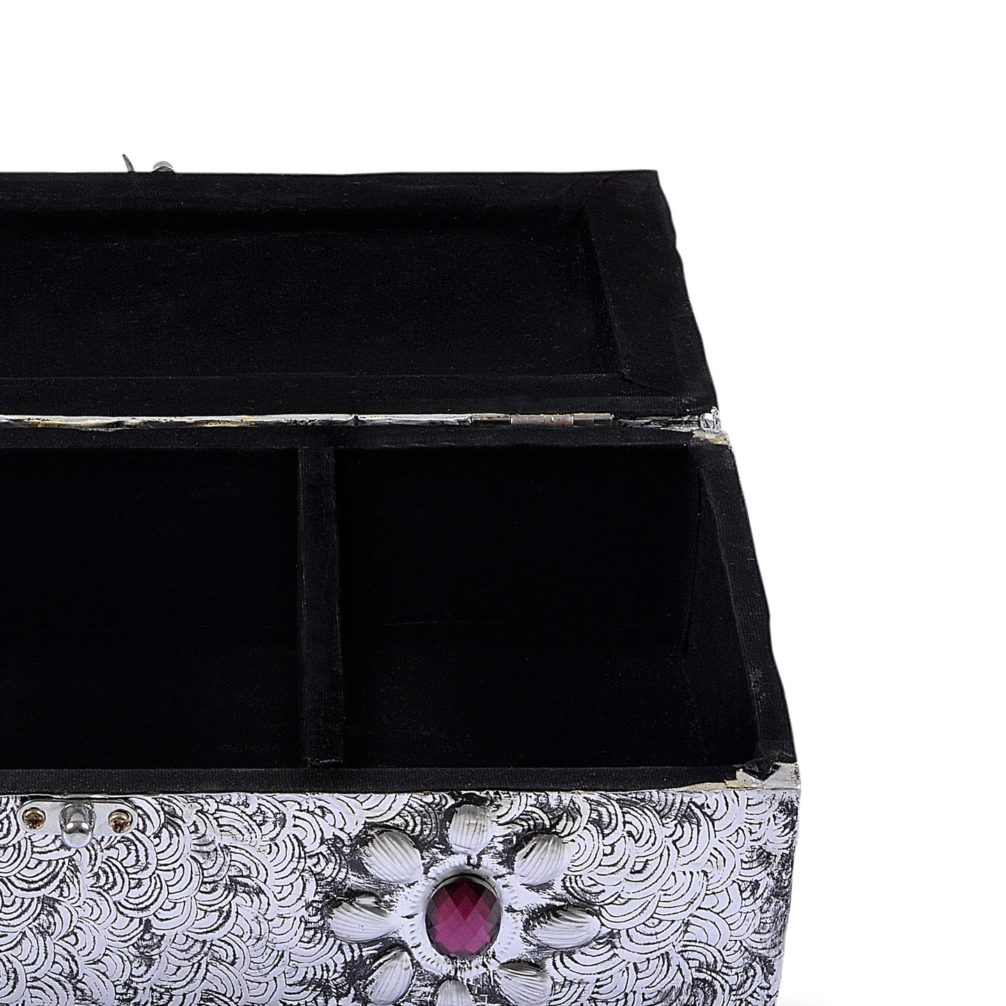 Hand-Made Aluminium Foil Jewelry Box