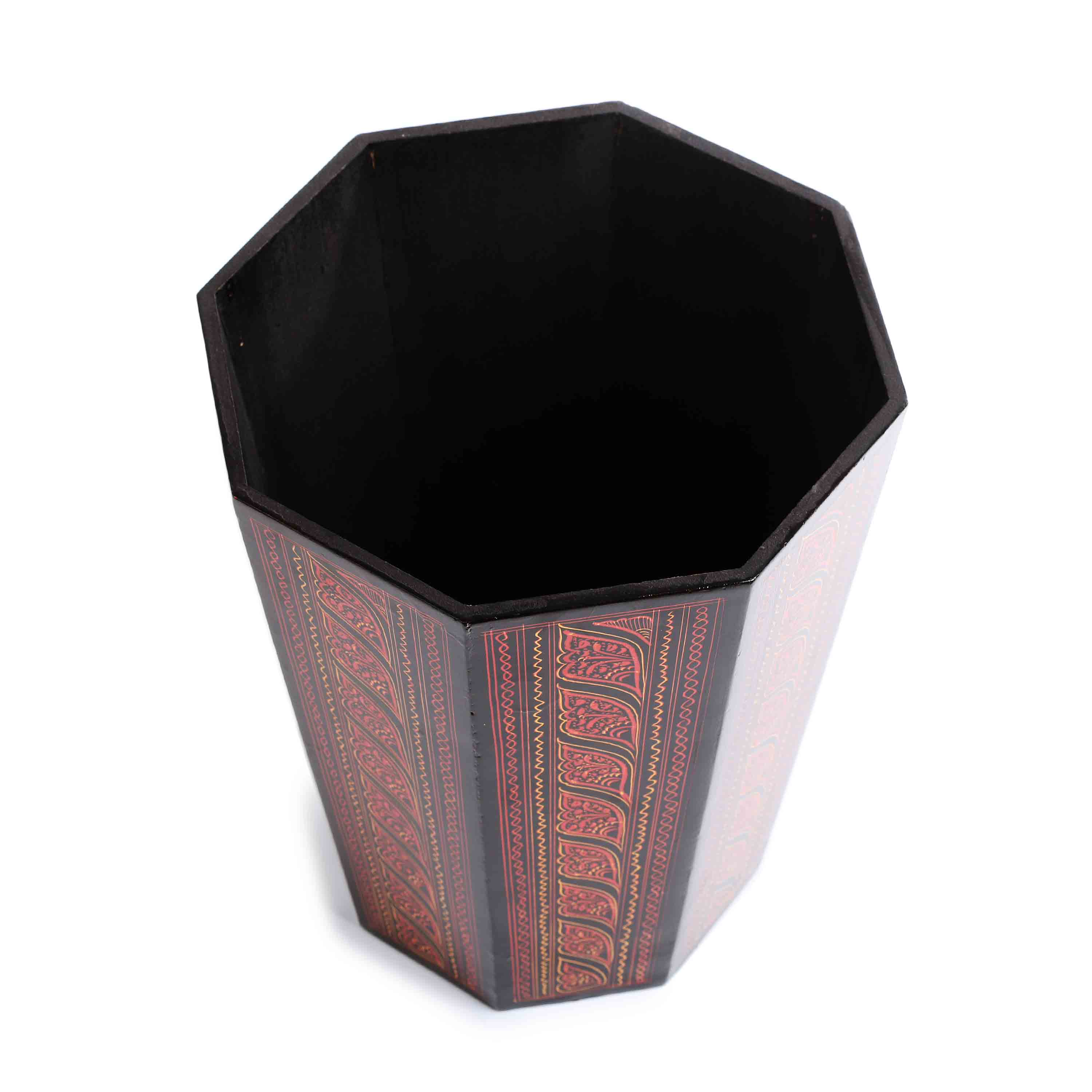 Hexagon Wooden Pyrographic Basket (Red)