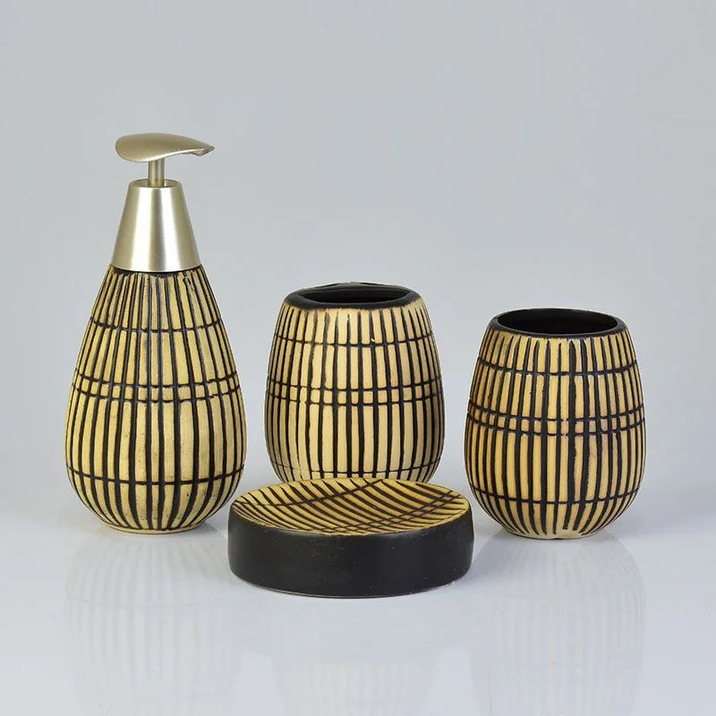 Monogrid Design Bathroom Set