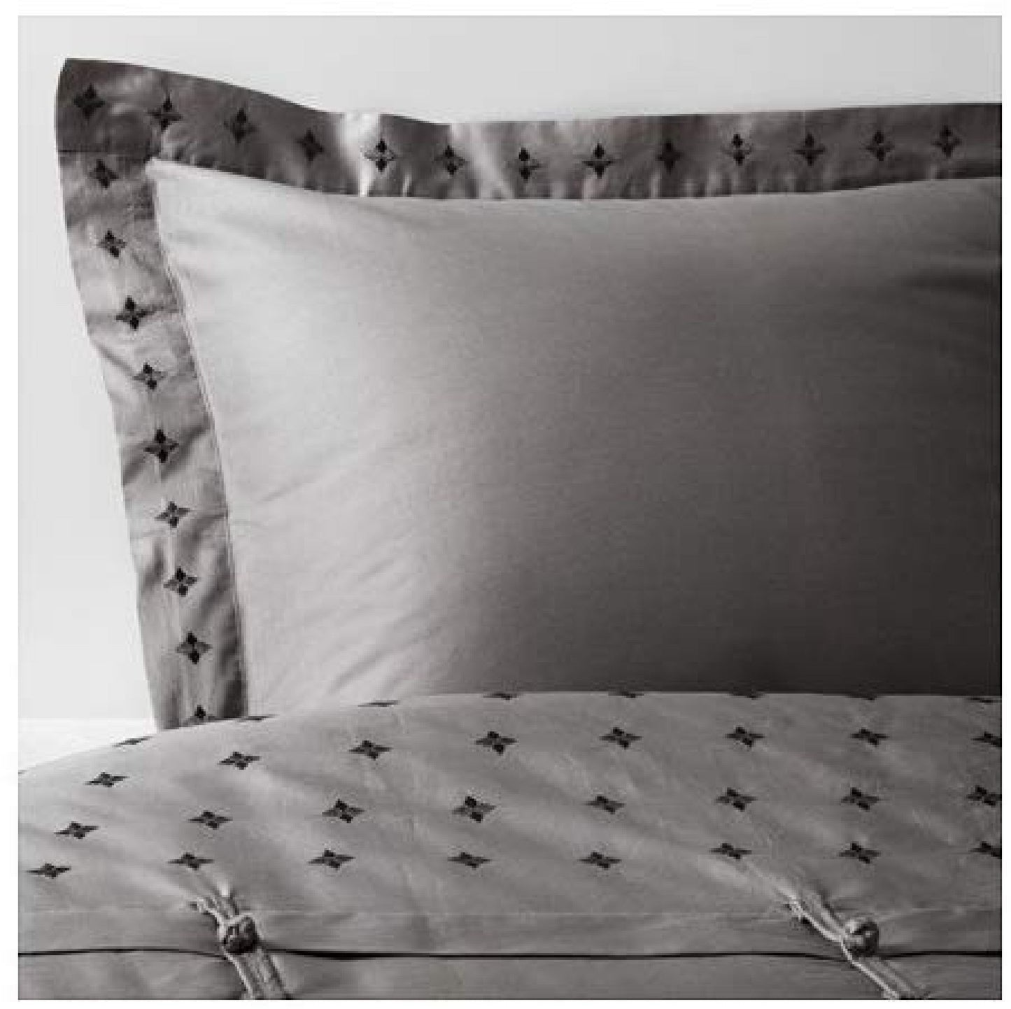 VINRANKA by IKEA Duvet Cover (Gray)