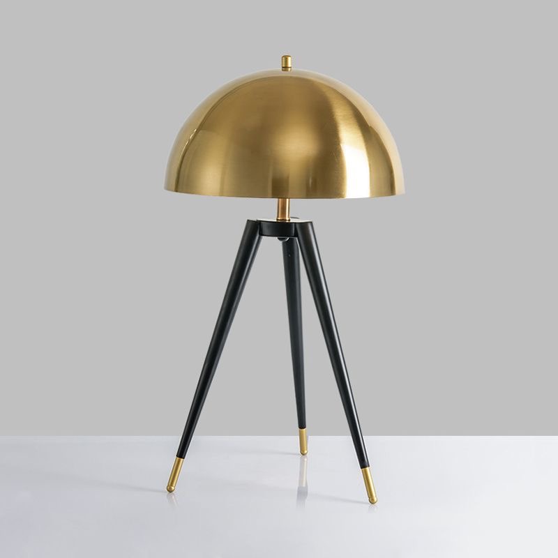 Dome Tripod Glow