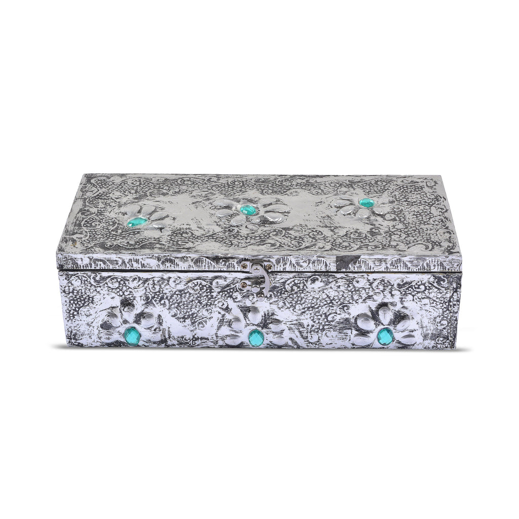 Hand-Made Aluminium Foil Jewelry Box