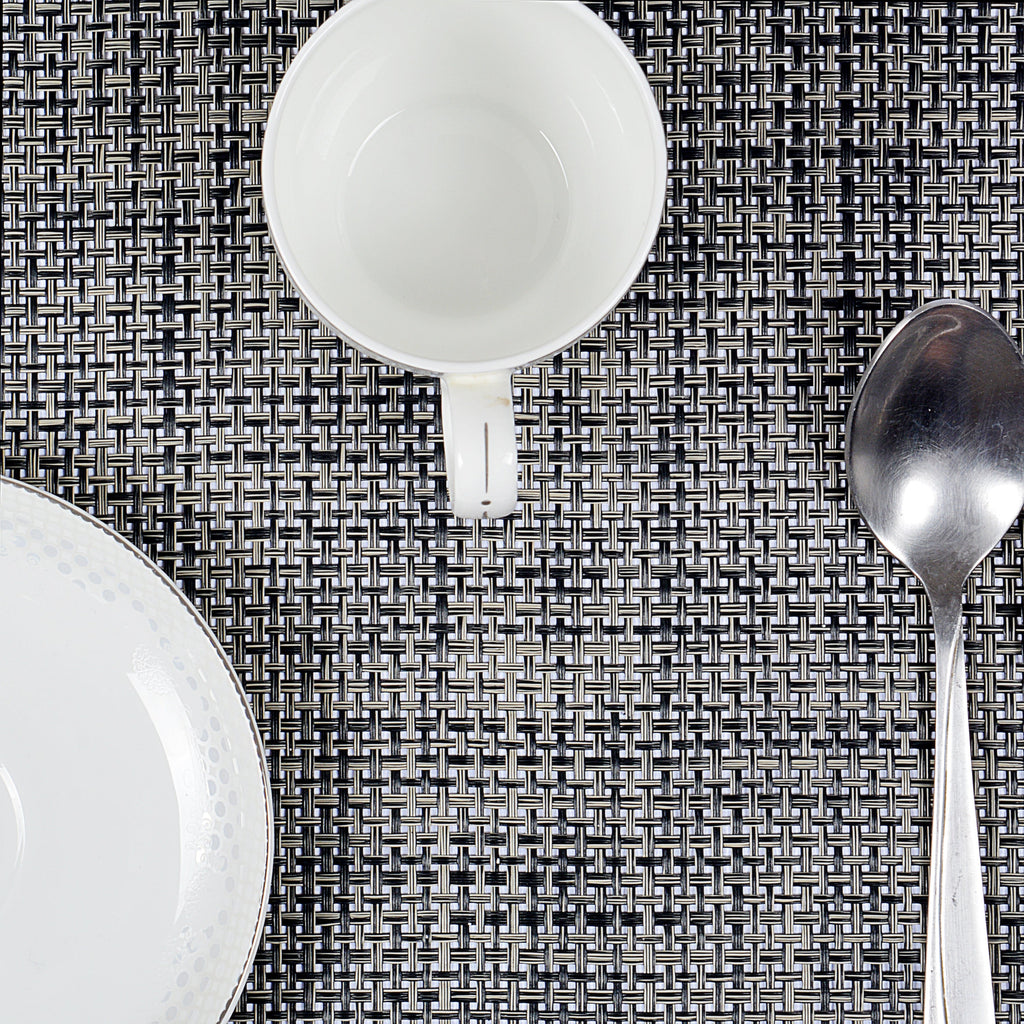 Textured Plastic Place-mat (Set of 2)