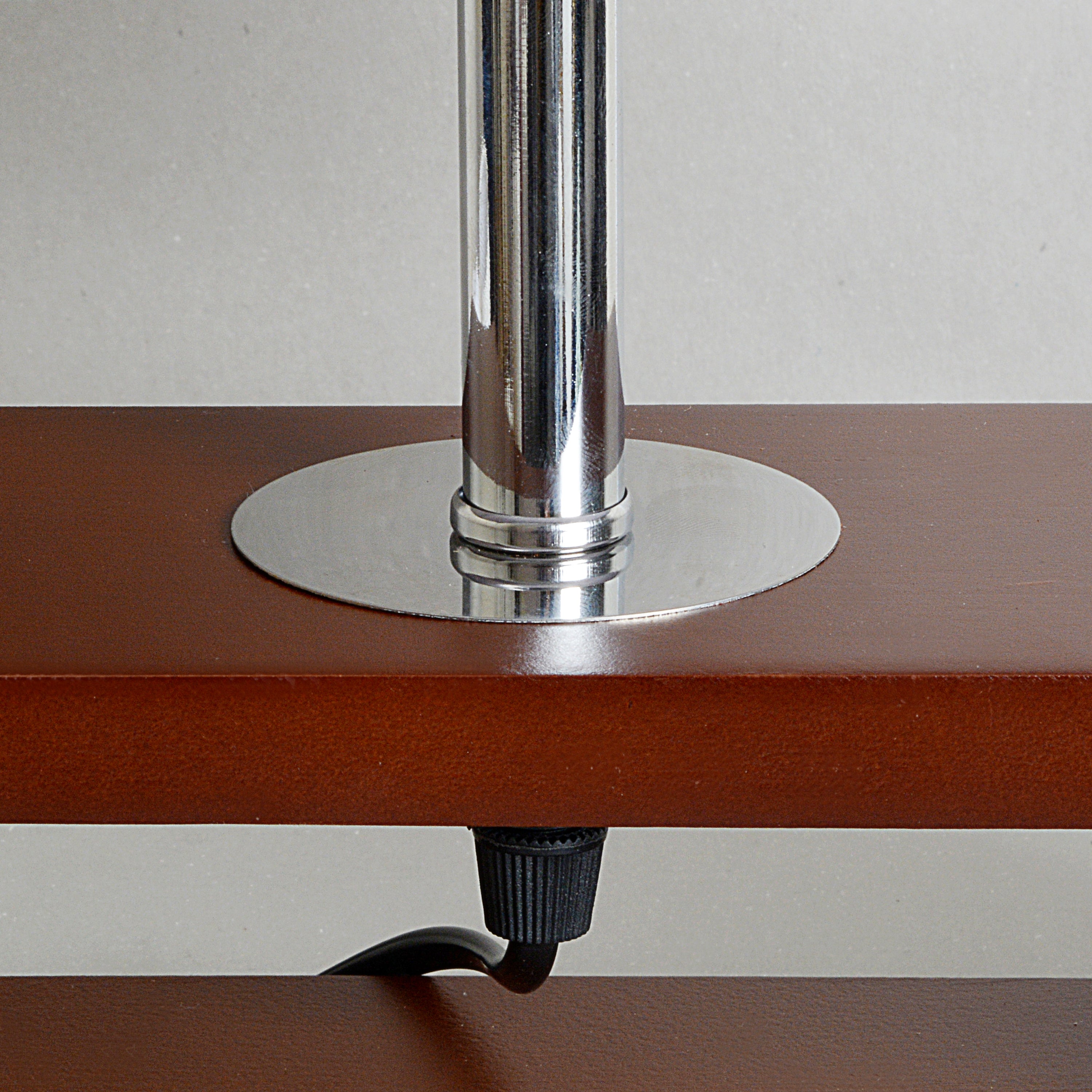 Lamp With Hollow Base