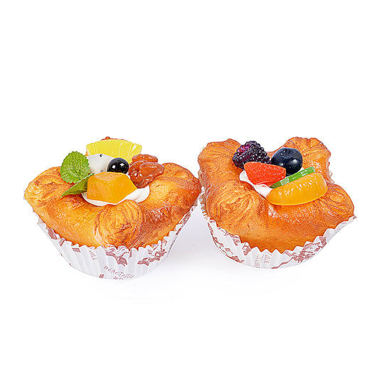 Decorative Cup Cake Fridge Magnets (Set of 2)