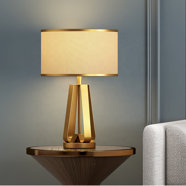 Lotus Art Deco Desk Lamp