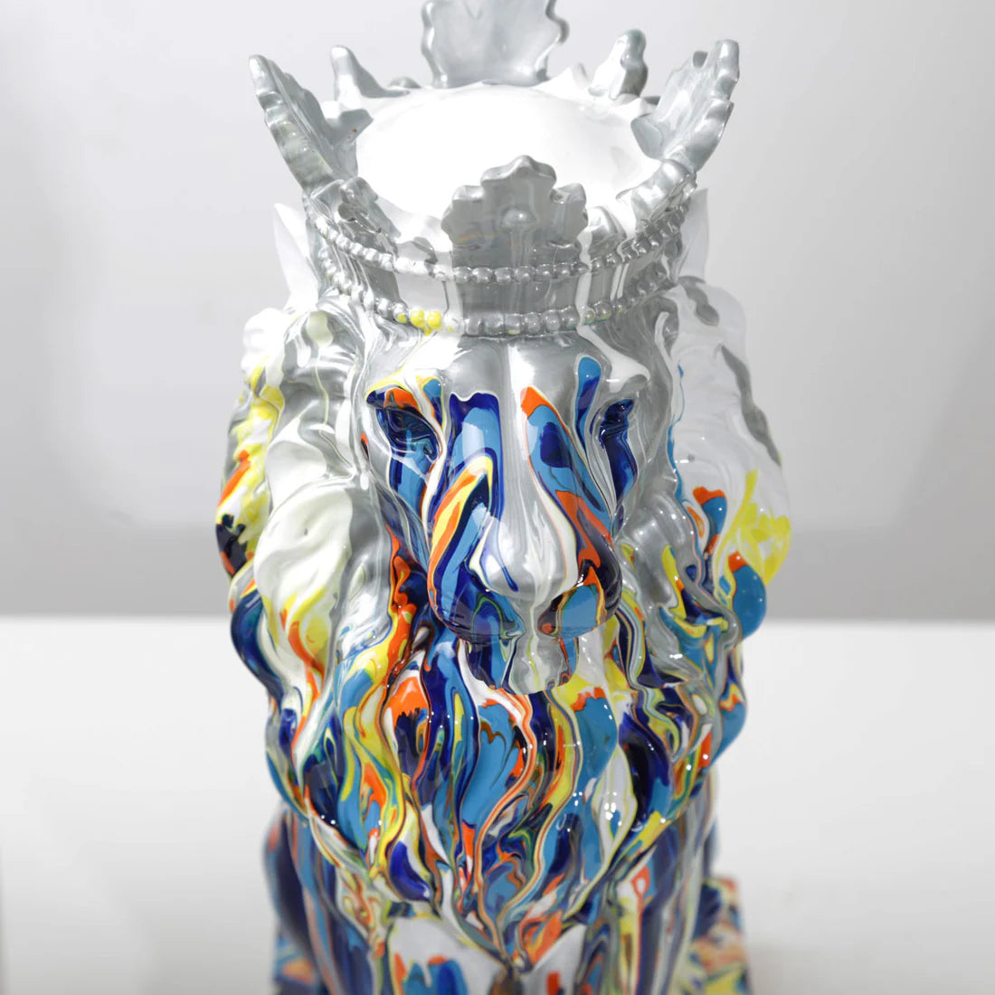 Crown Lion Statue