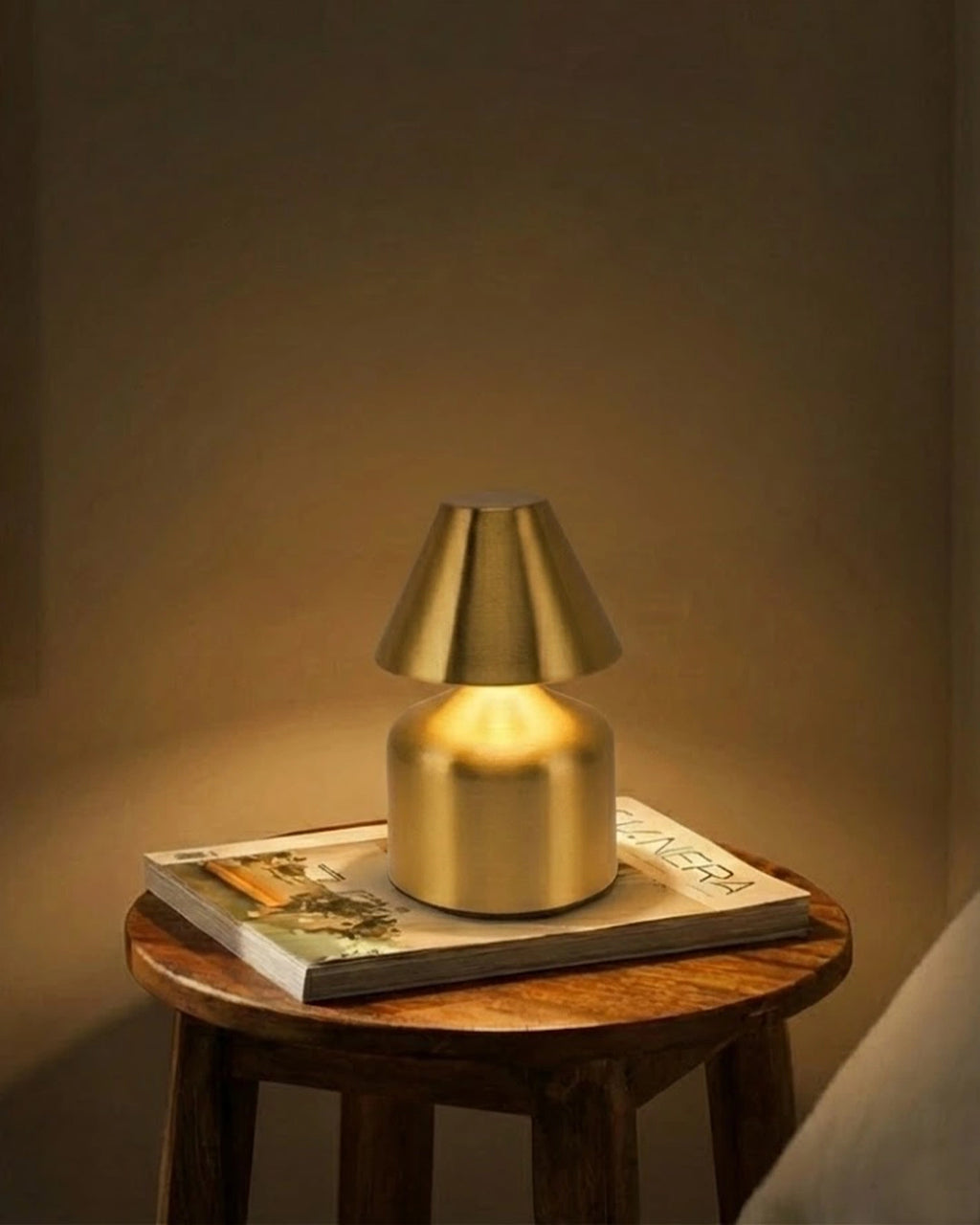 Garosa Cordless Table Lamp
