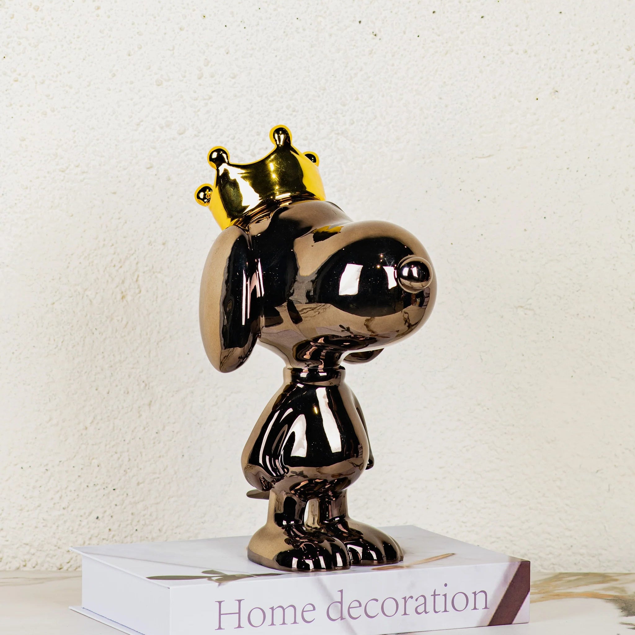 Snoopy Wearing Crown