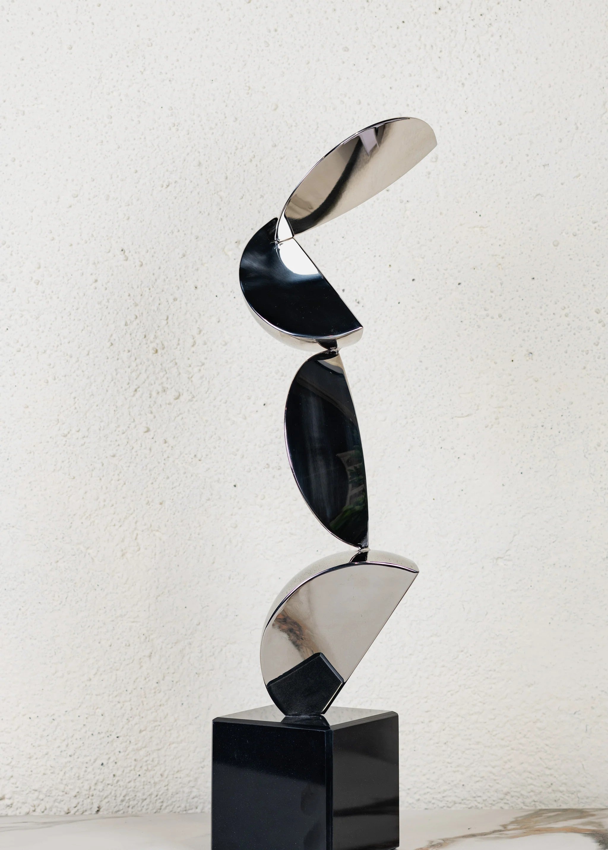 Vexa Vertical Abstract