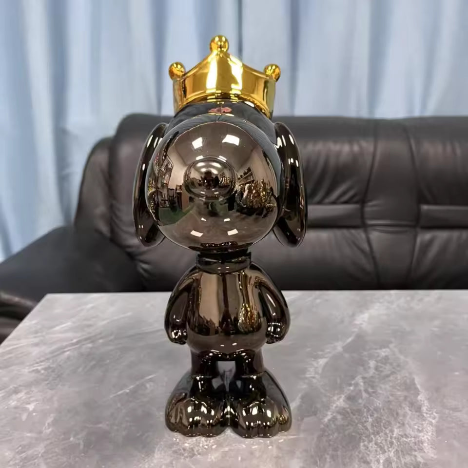 Snoopy Wearing Crown