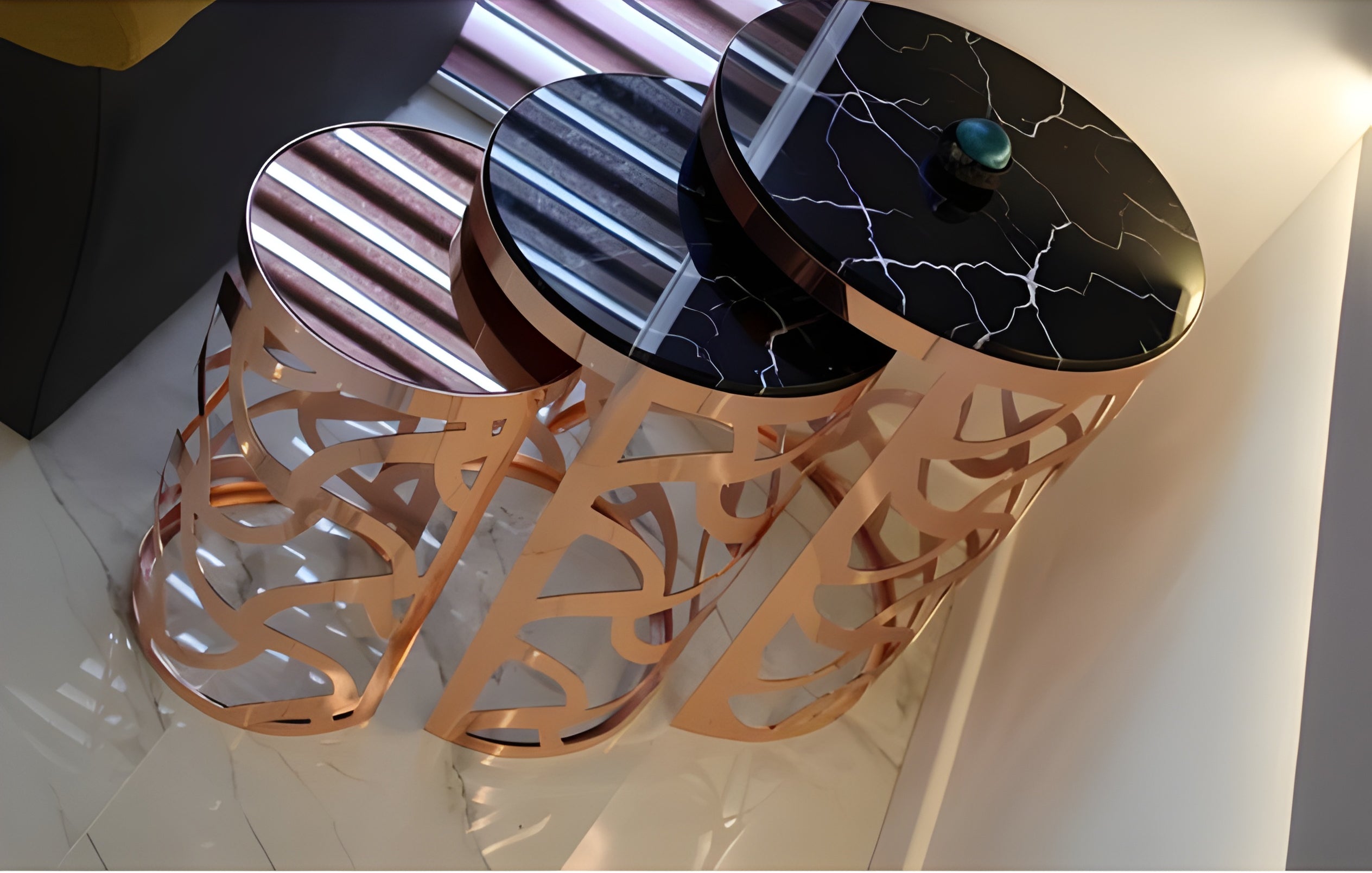 Melanda Nesting Table (Set of 3)
