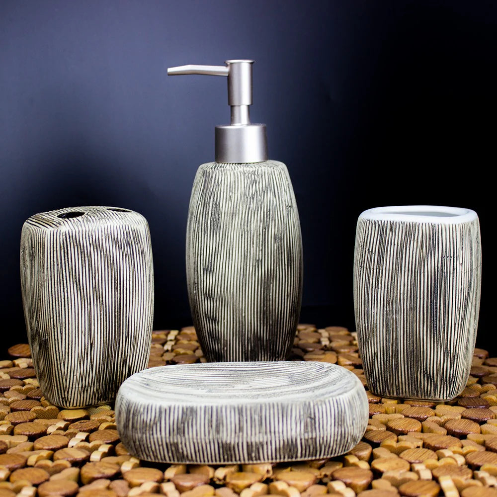 Scrappy Design Bathroom Set