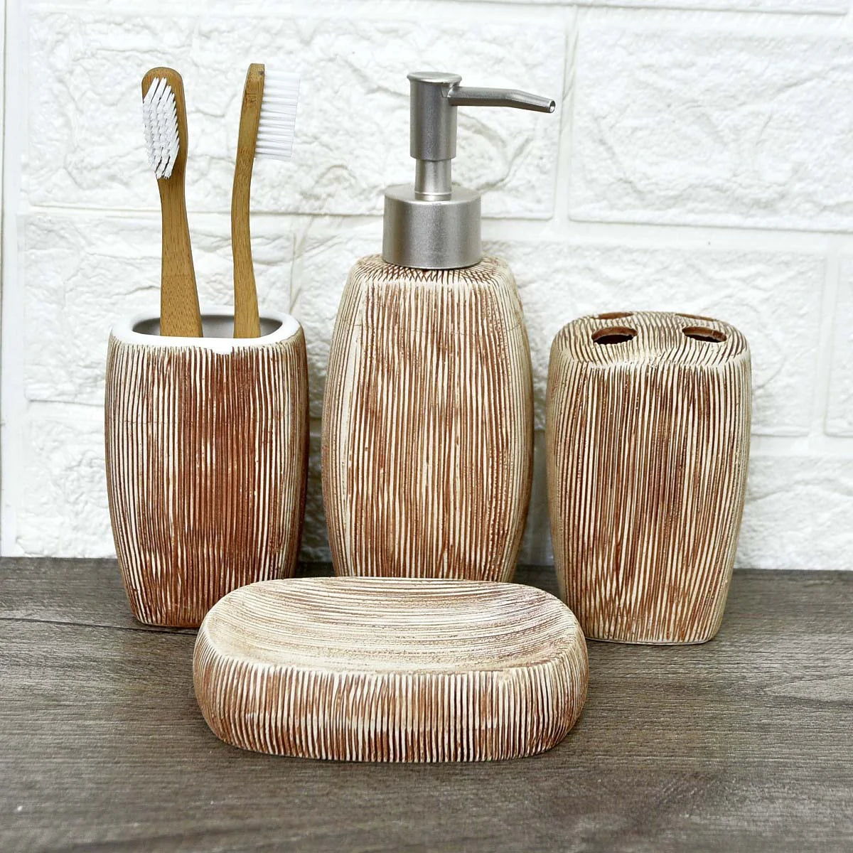 Scrappy Design Bathroom Set