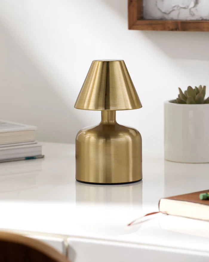 Garosa Cordless Table Lamp