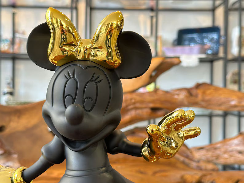 Minnie Bi-color Figurine