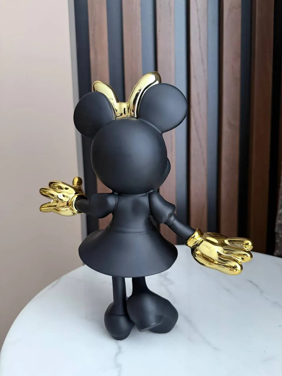 Minnie Bi-color Figurine